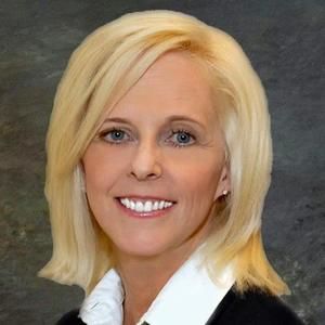 Meet your Posher, Jeanne